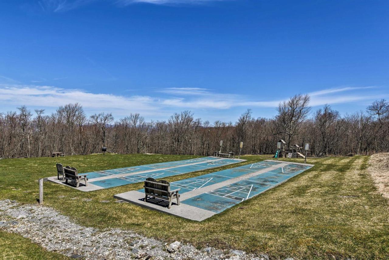 Beech Mountain Resort Condo With Pool Access And Views Luaran gambar